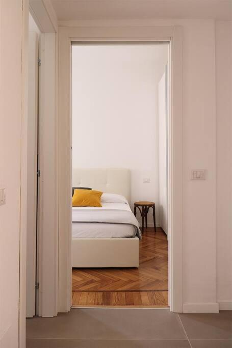 Bilocale Metro 4 Blu Frattini - Airport Linate Appartement Milaan Buitenkant foto